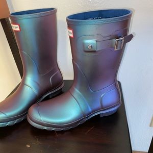 HUNTER IRIDESCENT MID CALF RAIN BOOTS